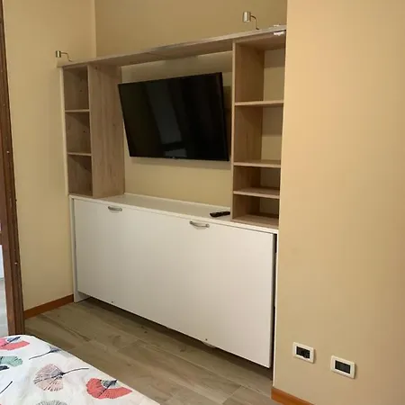 Casa Bea Апартаменты Кремона
